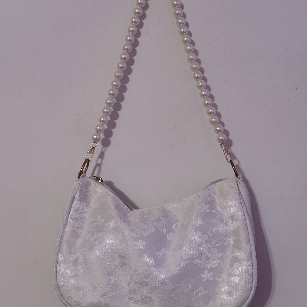 Elegant White Pearl Strap Bag